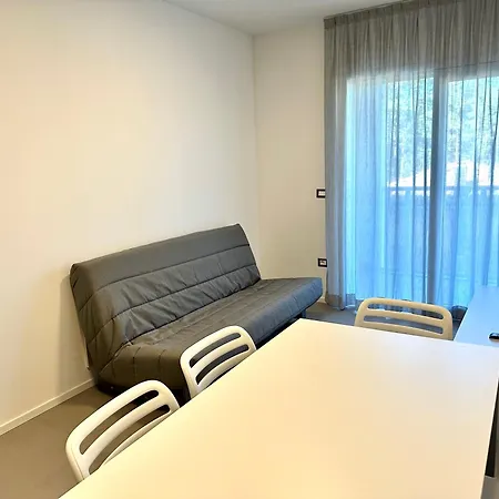 דירה Nuovo Con Piscina E Garage ביביונה