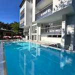 Apartman Nuovo Con Piscina E Garage *
