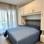 Apartman Nuovo Con Piscina E Garage Bibione