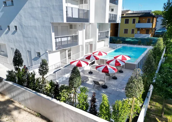 Apartman Nuovo Con Piscina E Garage