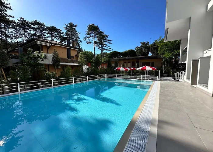 Apartman Nuovo Con Piscina E Garage *
