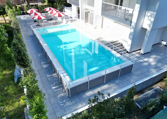 Nuovo Con Piscina E Garage Apartman *