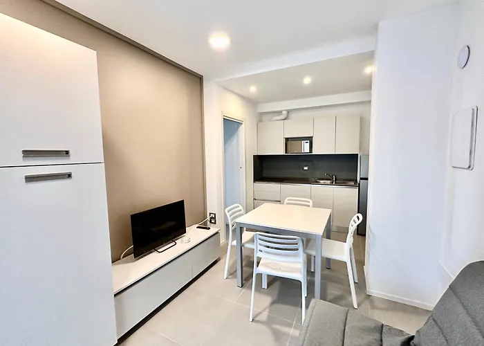Apartman Nuovo Con Piscina E Garage