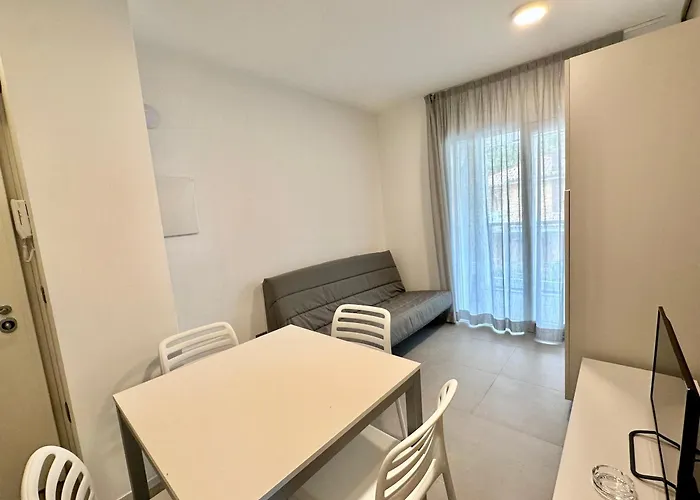 Nuovo Con Piscina E Garage Bibione