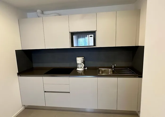 Nuovo Con Piscina E Garage Bibione